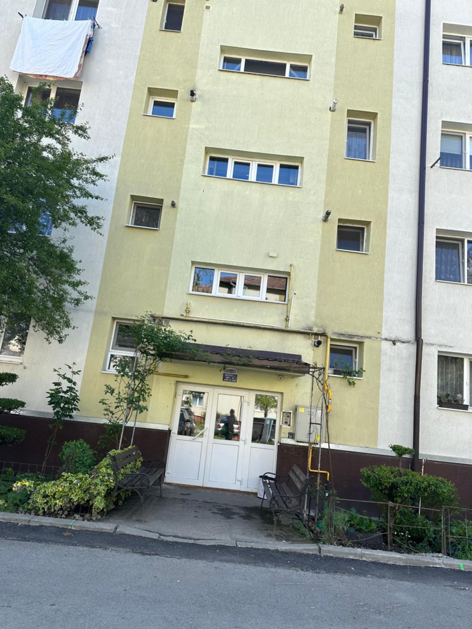 Evelyn Apartment Bistriţa Extérieur photo